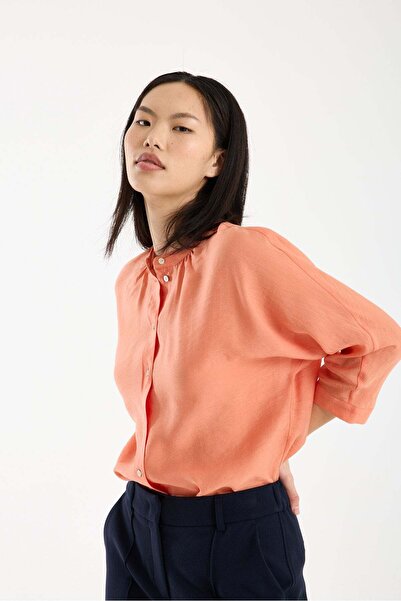 Weepend Kadın Büzgü Detaylı Hakim Yaka Yetim Kol Viskon Gömlek