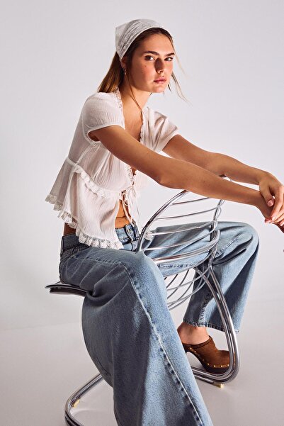 Bershka İşlemeli kürk bandana