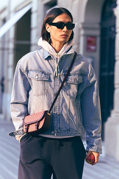 Bershka Monogramlı çapraz çanta