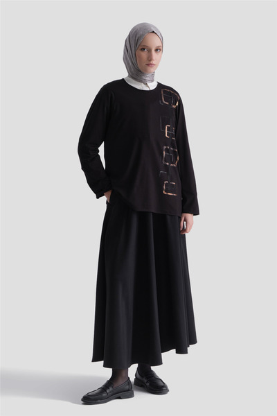 Armine Penye Siyah
