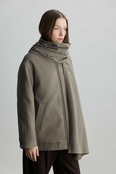 BE BLUE NATÜREL BEJ PELERİN DETAYLI KABAN