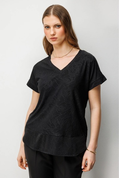 ON TRİKO V-Neck Patterned Plus Size Blouse 71343