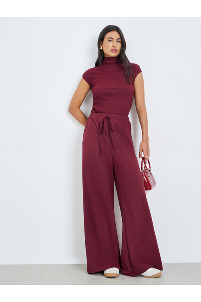 Styli Burgundy Solid Wide Leg Pants