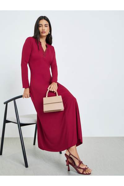 Styli Burgundy Ribbed V Neck Midi Dress