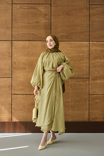 LOCCO Γυναικείο Σετ Φούστας με Λεπτομέρειες και Κάπα Τούλι σε Πράσινο Φιστικί