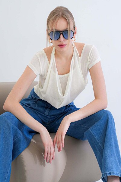 Trend Alaçatı Stili Γυναικεία πλεκτή μπλούζα εκρού με λεπτομέρεια γιακά πισίν...