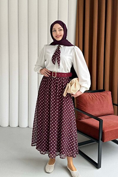 Modaensarbutik Fularlı Gömlek & Puantiye Etekli Kemerli Tesettür Takım-BORDO