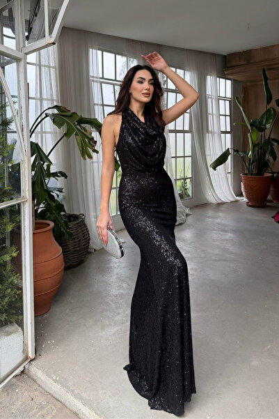 Sindimoda Rochie de seară cu decolteu în V și aplicații cu paiete Berrak 1089