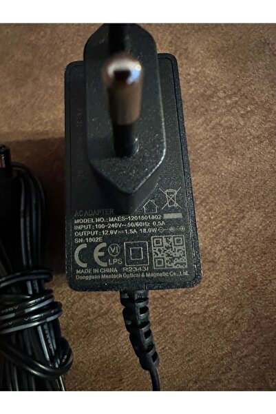 KYNC MAES Maes -1201501802 12V 1.5A Adaptör