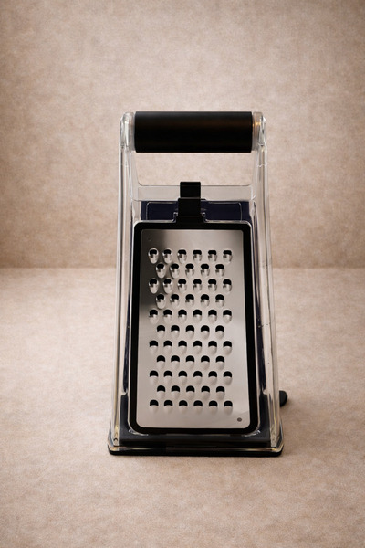 SUELF CO Grater with Chamber