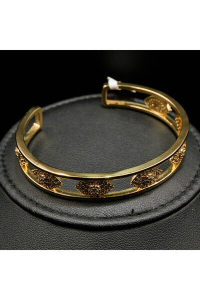 Generic Gold Open Cuff Bracelet for Women – Elegant Crystal Design Bangle, Ad...