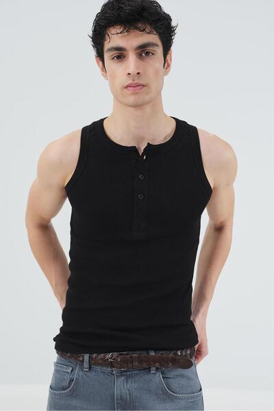 GIESTO Half-Parted Black Athlete