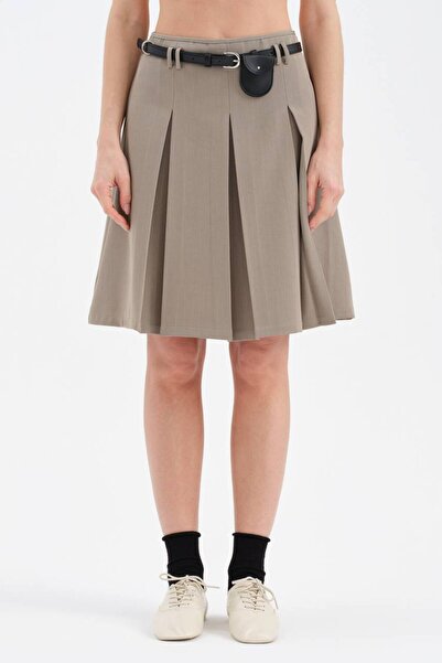 tw3 Γυναικεία φούστα Με πιέτες Δερμάτινο Με λεπτομέρεια ζώνης Midi μήκος Design