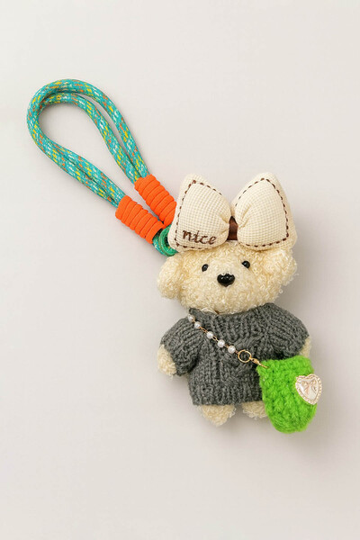 E MODA Örgü Kazaklı ve Çantalı Pelüş Ayıcık Anahtarlık & Sevimli Çanta Süsü