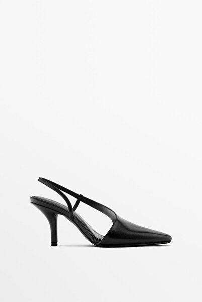 Massimo Dutti Asimetrik topuklu ayakkabı