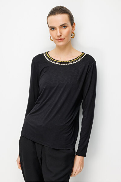 Desen Triko Women's Crew Neck Two-Color Embroidered Stone-Embellished Combed ...