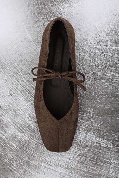 Shoeberry Kadın Noriel Kahve Süet Bağlamalı Babet