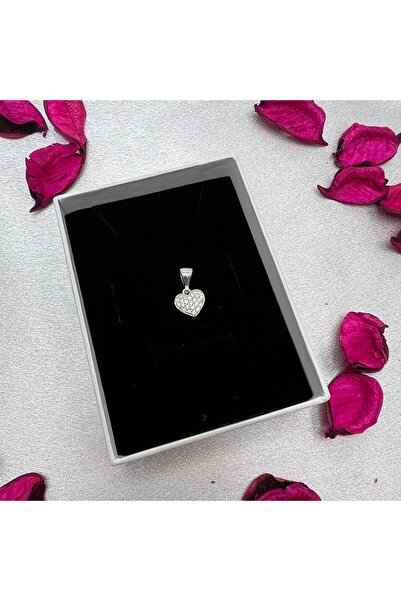 Victoria 925 Ayar Gümüş Zirkon Taşlı Kalp Kolye Ucu – Minimal ve Zarif Tasarım