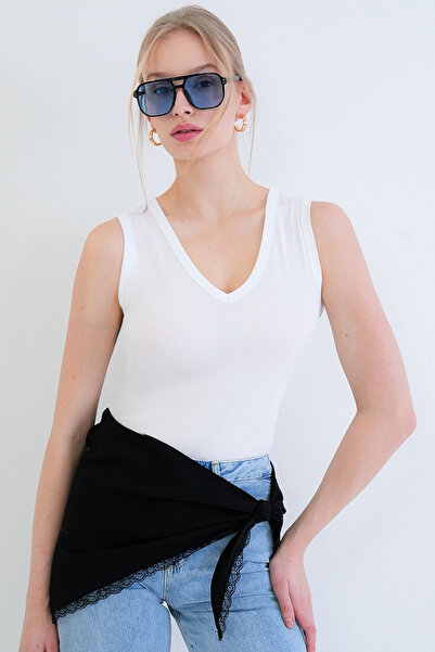 Trend Alaçatı Stili Λευκή αμάνικη μπλούζα με λαιμόκοψη V ALC-X15441