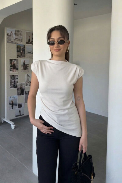 MAGARDE Omuzu Padded Shoulders Premium Blouse - Ecru