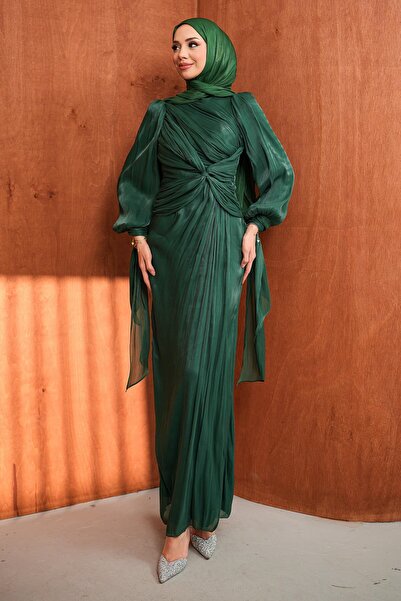 İmajButik Rochie de seară din șifon verde smarald cu detaliu frontal