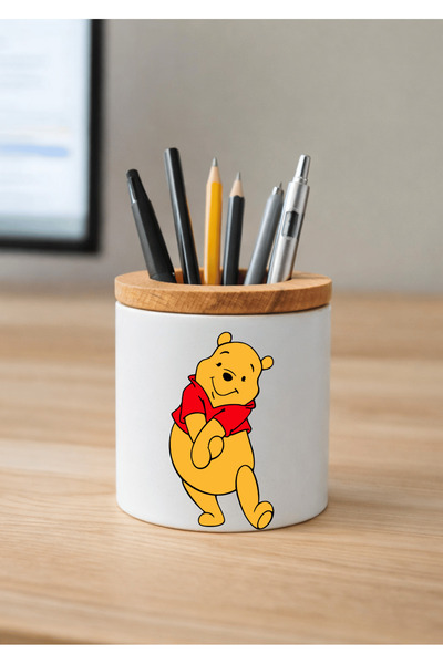 Eylül Design حامل أقلام سيراميك ويني ذا بوه مطبوع مع تفاصيل خشبية لسطح المكتب