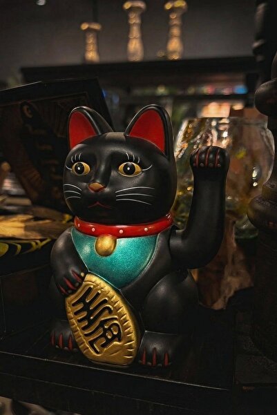 Namaruna Pisica Maneki-Neko neagră norocoasă