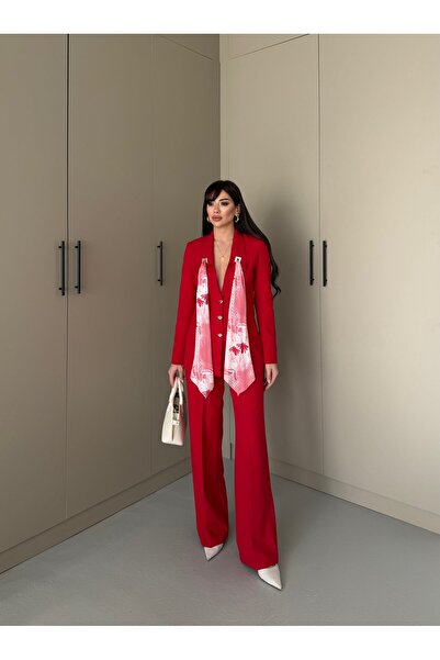 LOVELF Fular Detay Gold Düğmeli Bol Paça Takım Kırmızı