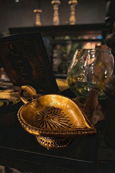 Namaruna Suport de lumânare oriental – În formă de inimă – Alamă