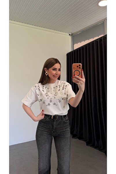 LE CARAMBOLE Women's White Stone Detailed T-Shirt