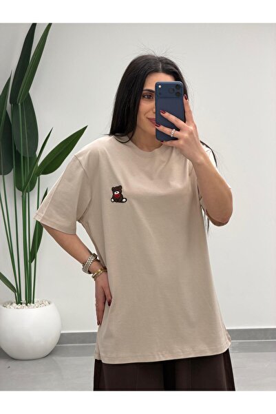 MARGA تي شيرت مطرز على شكل دمية دب