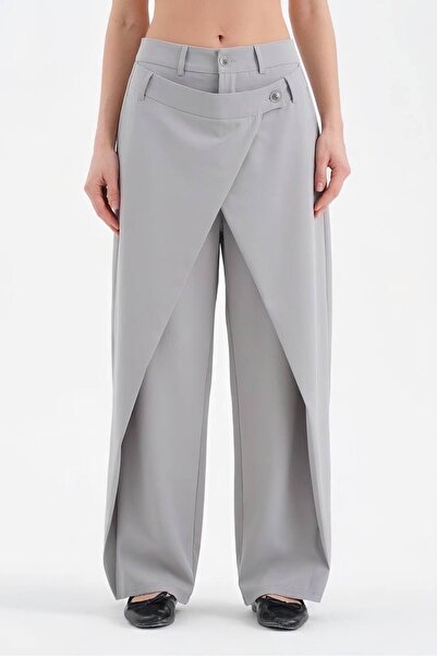 tw3 Γυναικείο παντελόνι με σχέδιο Balloon Fit και χιαστί κλείσιμο μπροστά