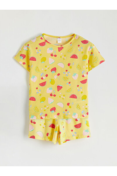 LC Waikiki Ecru heart Patterned girls' t-shirt and shorts set
