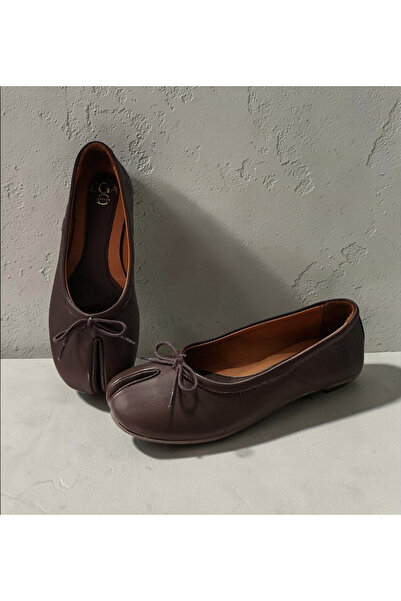 Ega ayakkabı حذاء باليه نسائي من الجلد الطبيعي