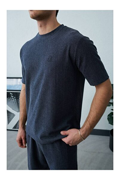 perasttesktil Men's Gofre Fabric Regular T-Shirt with Embroidery on the Front