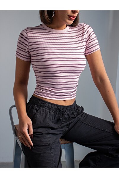 manana fashion Striped Slim Fit Cropped T-Shirt