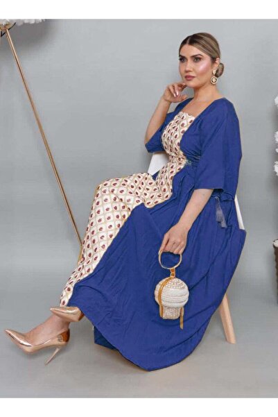 Generic Blue jalabiya decorated with a pattern on the front