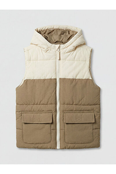 LC Waikiki Rmz Gi̇yi̇m Farkiyla Boys' Hooded Vest