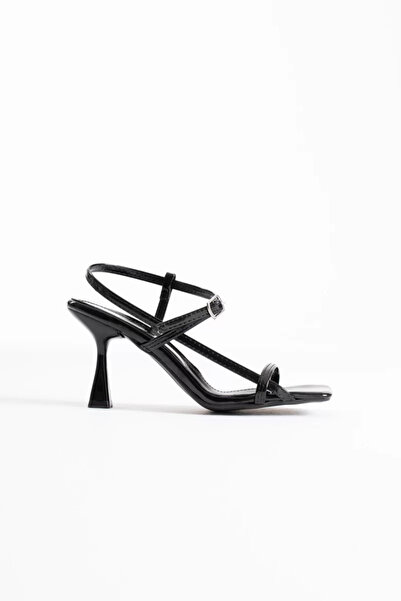 Belinora Women's Black Patent Leather Heeled Sandals Tr02My01A