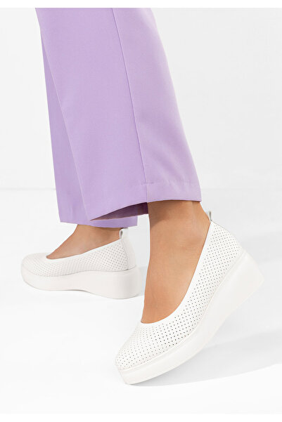 B T Shoes Danetia white Platform Sole shoes