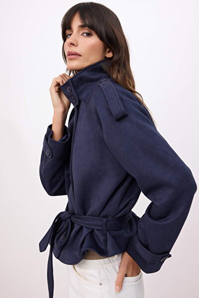 Trendyol Collection Синій Regular Прямий комір Пояс Короткий замшевий тренч T...