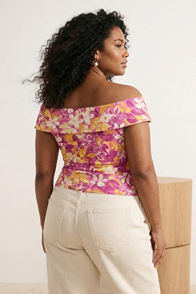 Trendyol Curve Limited Edition Multi-Colored Carmen Collar Bodycon Stretchy C...