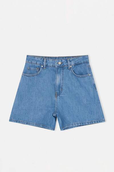 Trendyol Collection Mavi City Boy 100% Cotton Denim Shorts Twoss26Sr00170