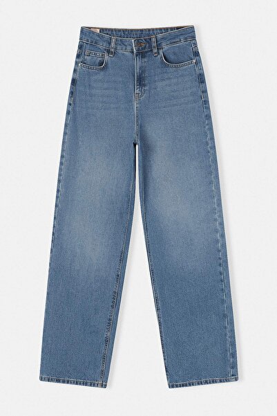 ترينديول كوليكشن بنطلون جينز فضفاض أزرق داكن عالي الخصر 100% قطن TWOSS26JE00205