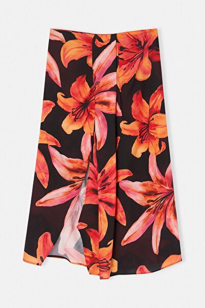 Trendyol Curve Îmbrăcăminte de plajă Fusta de plajă neagră imprimeu floral mă...