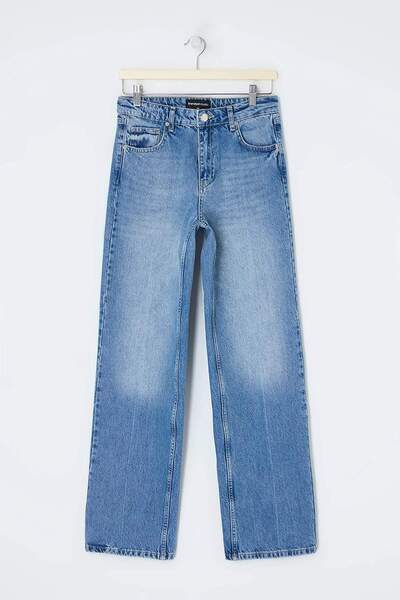 Trendyol Kollektion Blaue STUDIO-Jeans mit hoher Taille, 100 % Baumwolle, ger...