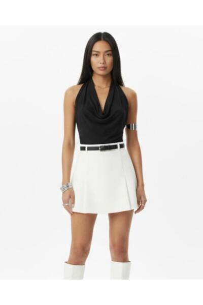 ECEM ALP Drape Detaylı Degaje Yaka Sırtı Açık Boyundan Bağlamalı Bluz - Stand...