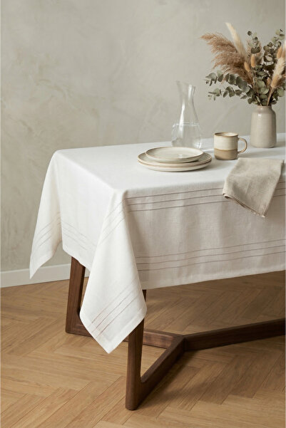 Cardea Față de masă fără griji împletită de in crem