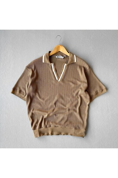 LOVELYSTORE Πλεκτό μπλουζάκι με λαιμόκοψη πόλο