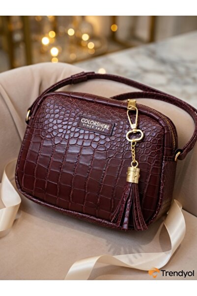 COLORSHERE BORDO ASKILI GOLD AKSESUAR DETAYLI URBAN OMUZ ÇANTASI